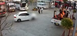 ụ tai nạn thương tâm của bé gái 2 tuổi đã làm dấy lên nhiều lo ngại về an toàn giao thông tại các trạm dừng chân