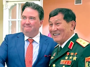 Chuyến bay của Amanda Nguyễn không chỉ là một sự kiện khoa học mà còn mang ý nghĩa sâu sắc về mặt chính trị và văn hóa, đánh dấu một mốc son cho sự phát triển quan hệ Việt - Mỹ.